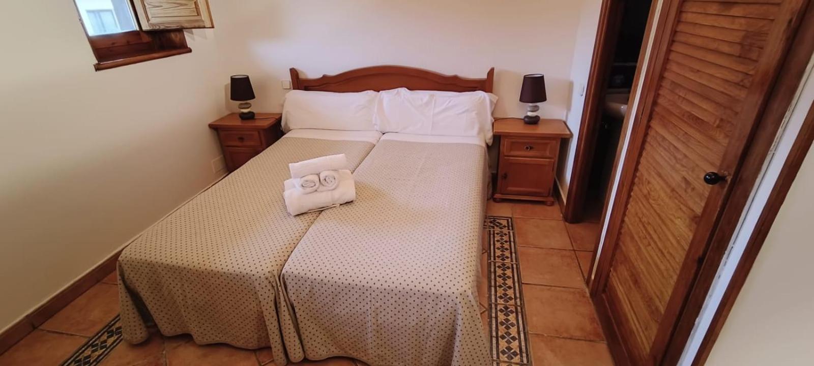 Posada De Serrada Serrada de la Fuente Εξωτερικό φωτογραφία